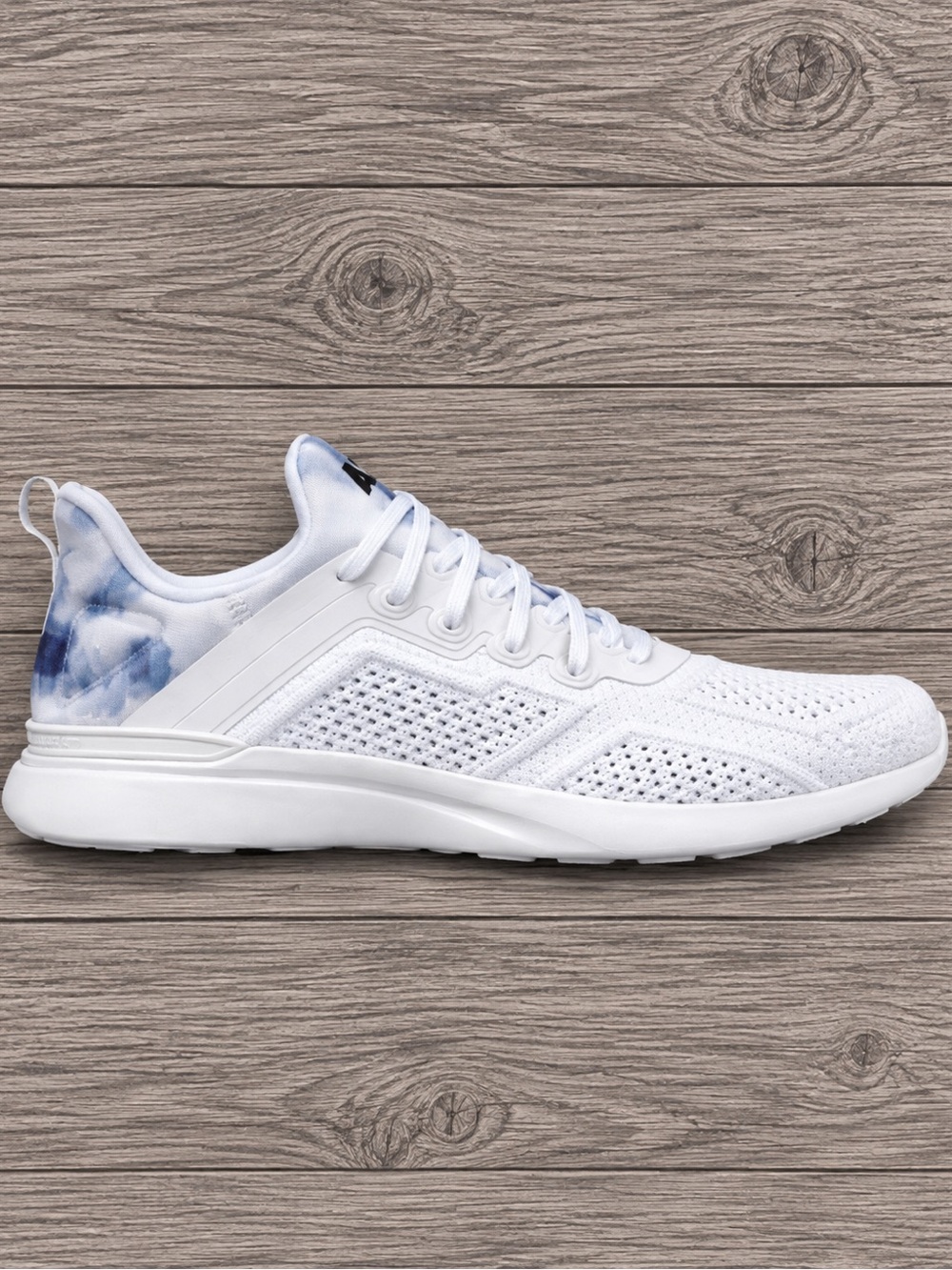 Tennis shoes APL Techloom tracer white/black/tie dye
